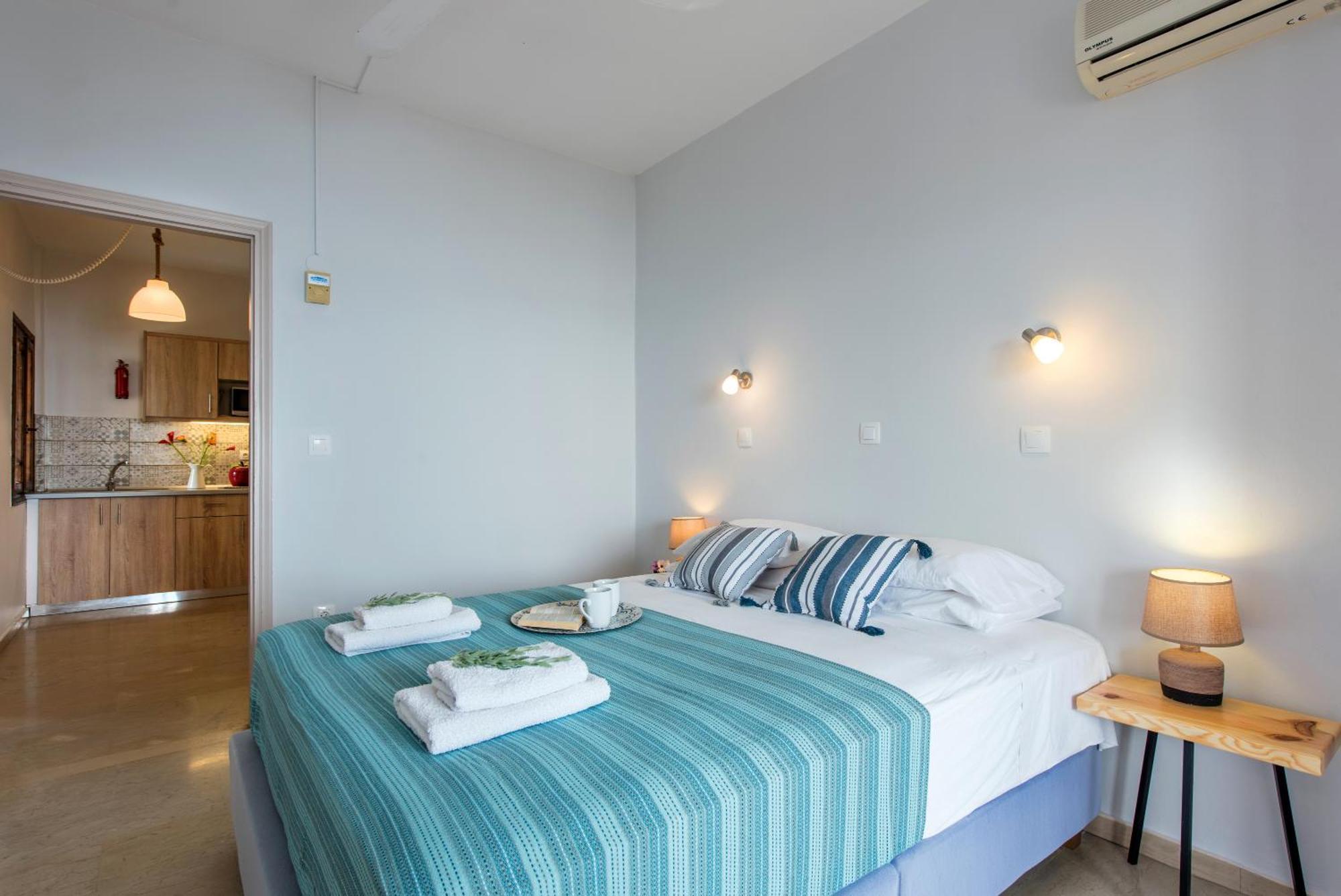 Hotel Odeon B&B Barbáti Kültér fotó