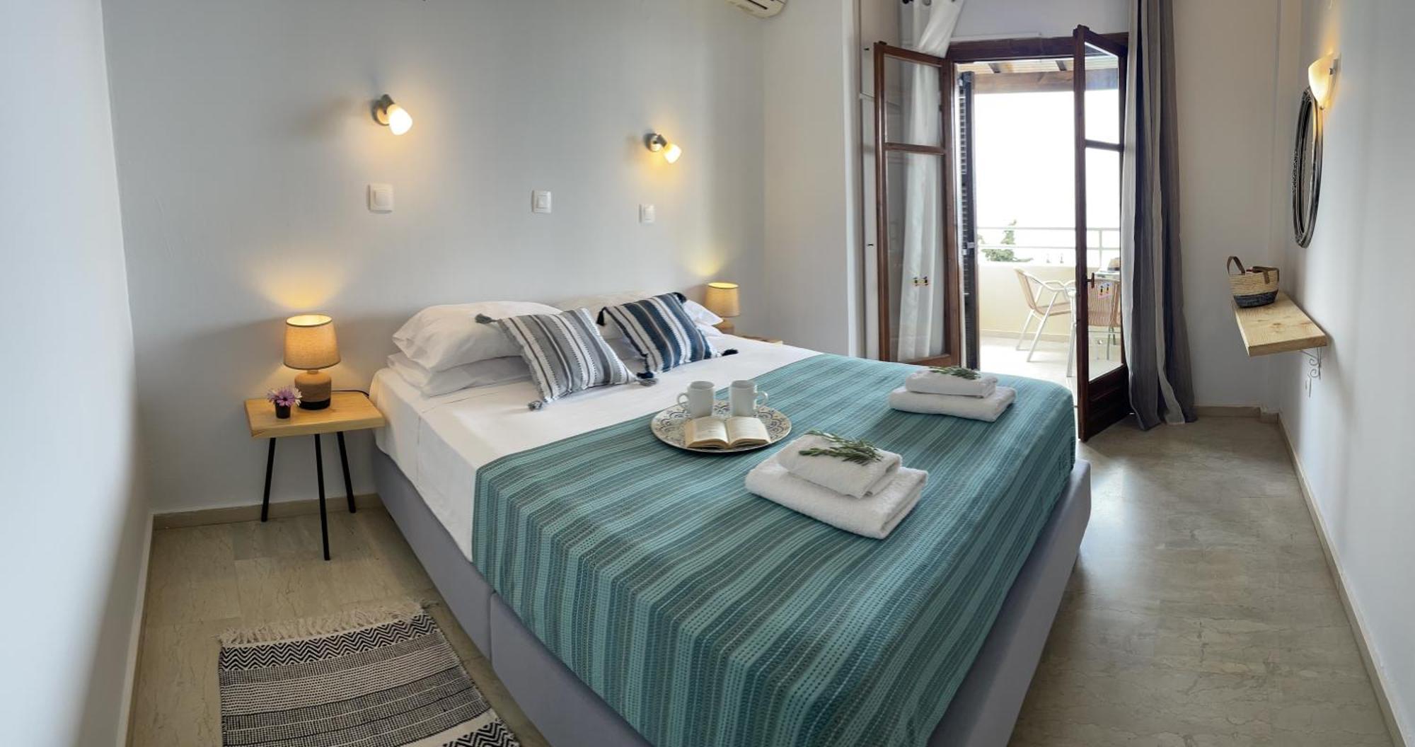 Hotel Odeon B&B Barbáti Kültér fotó