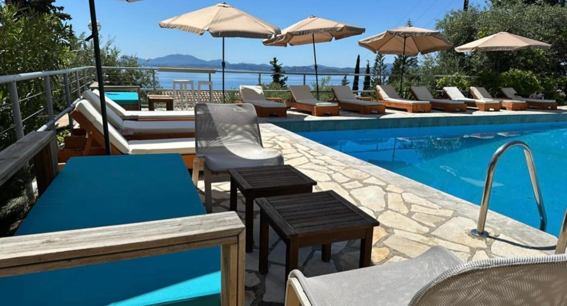 Hotel Odeon B&B Barbáti Kültér fotó